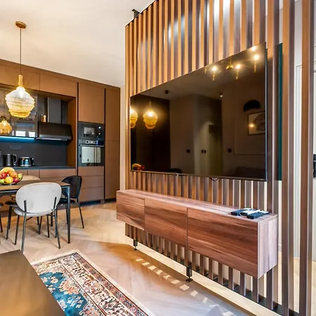 Libertas Apartment *